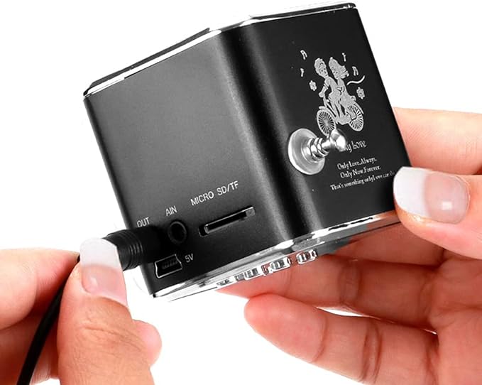 Mini Bluetooth Speaker, Etigood Wireless Music Player Portable FM Radio